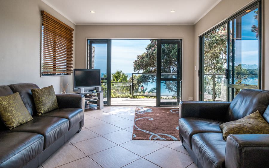 Waiheke Beach Villa Lounge